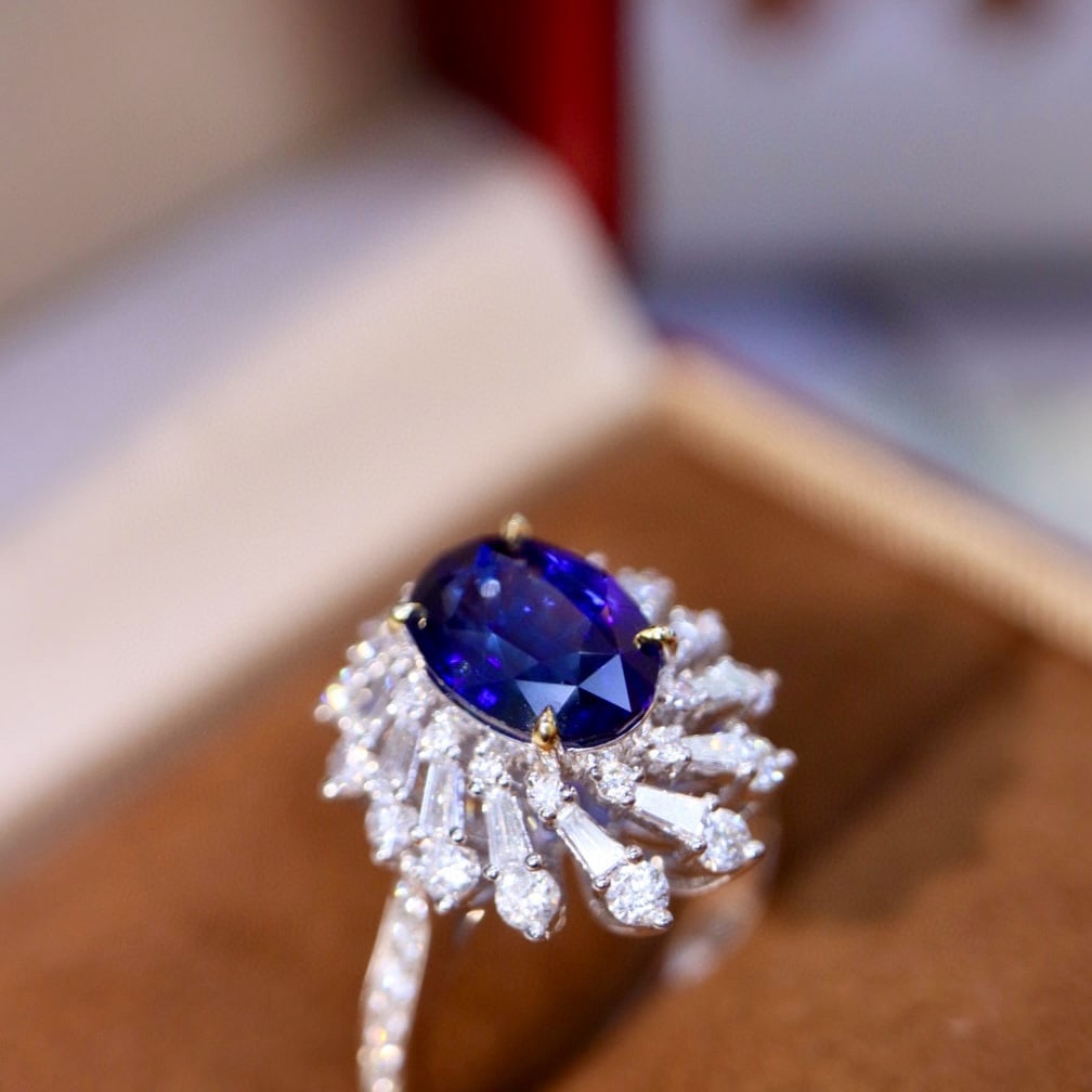 14k Gold 3.51 Ctw Natural Sapphire & Diamond Ring - 4