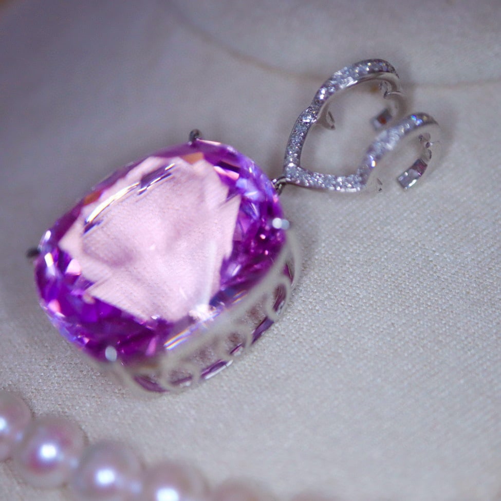 14k Gold 38.35 Ctw Natural Kunzite & Diamond Pendant( Without Chain ) - 7