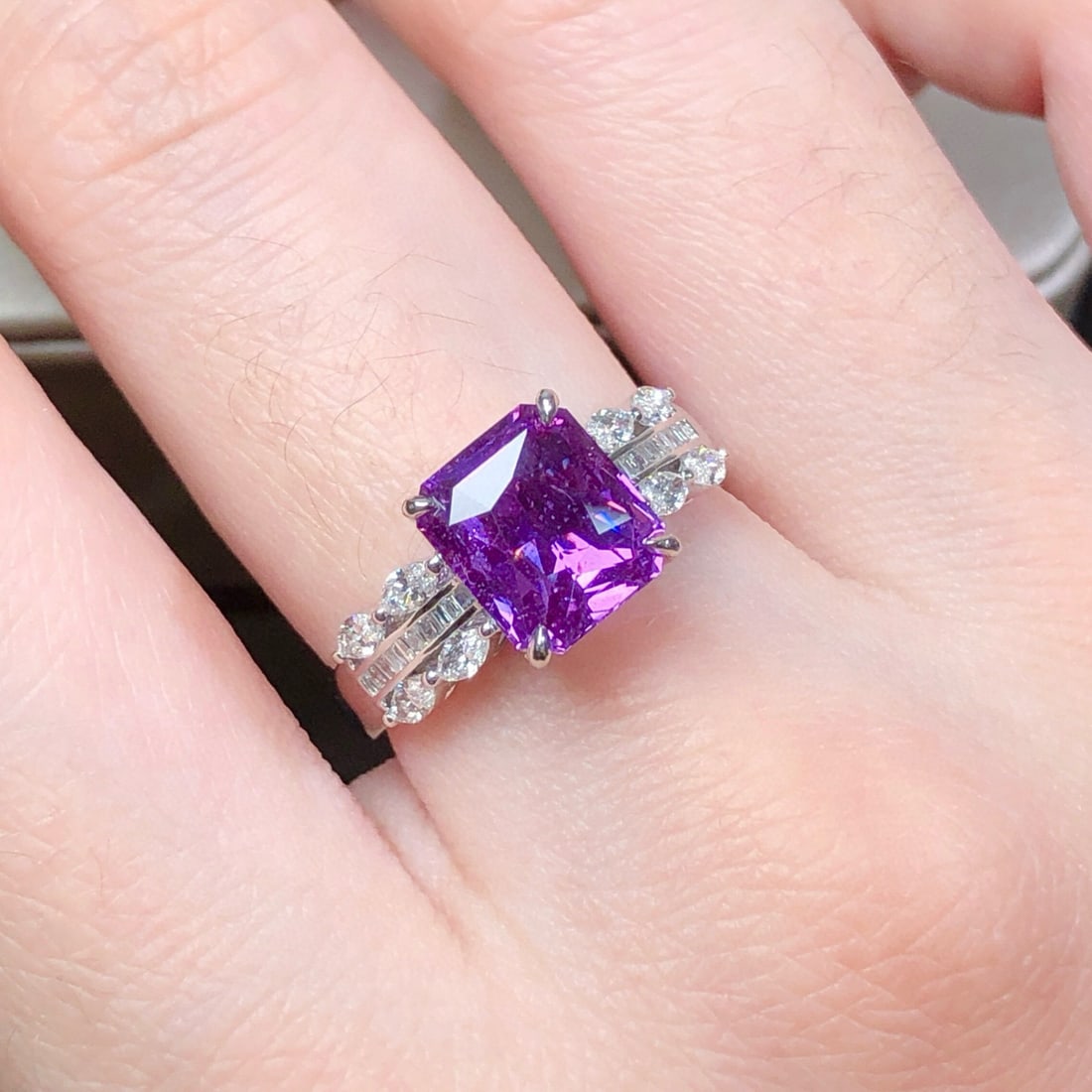 14k Gold 3.48 Ctw Natural Sapphire & Diamond Ring - 5