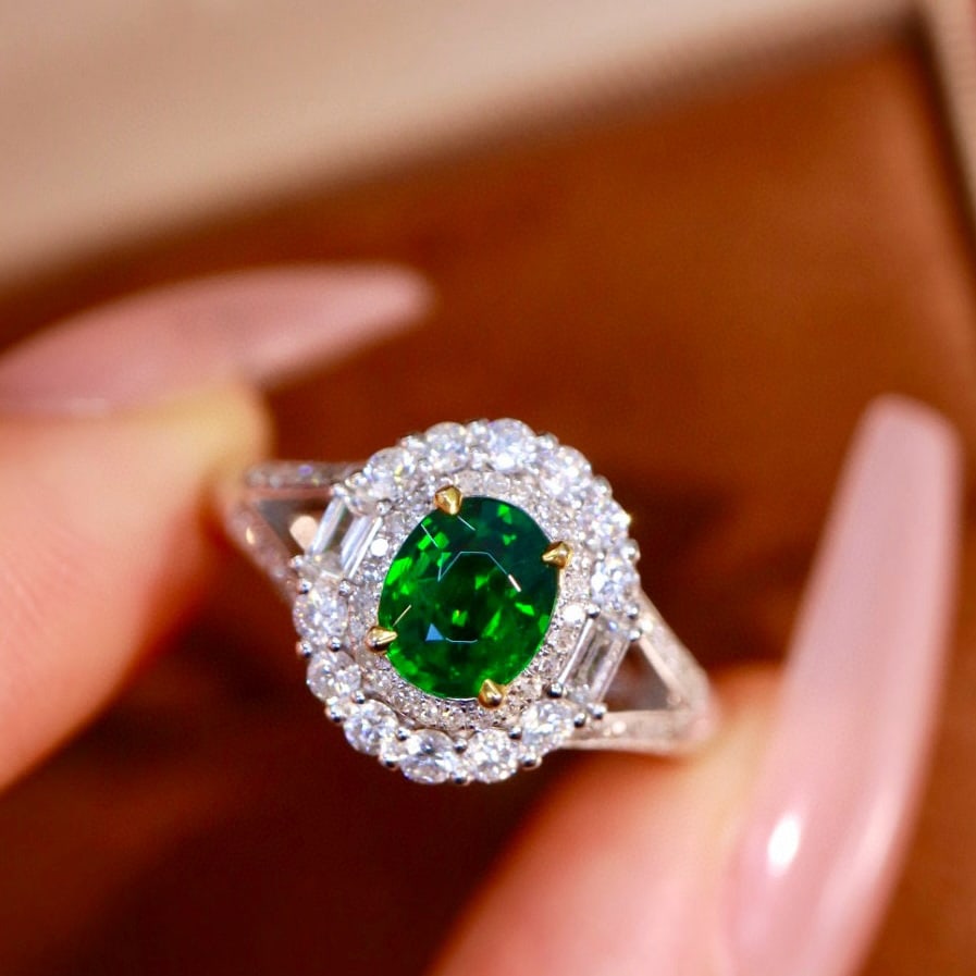 14k Gold 1.39 Ctw Natural Tsavorite & Diamond Ring - 4
