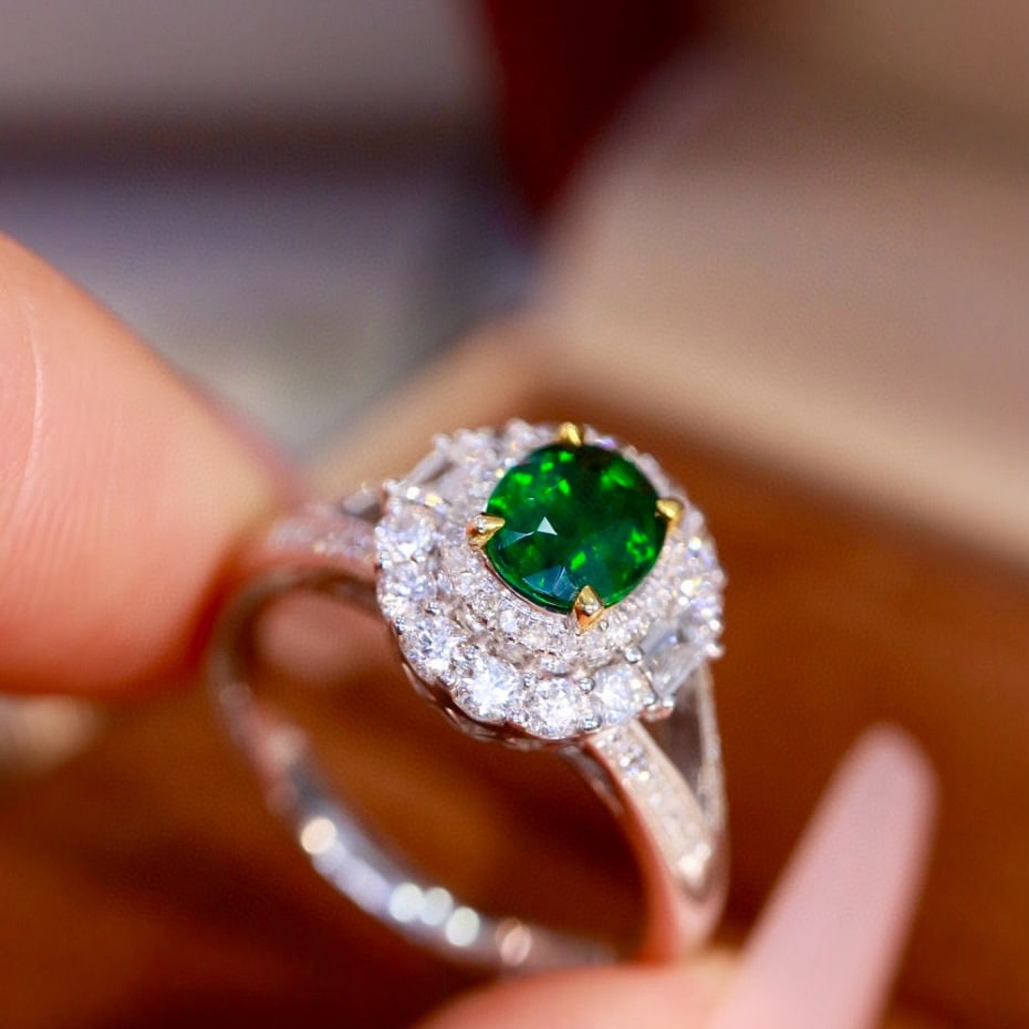 14k Gold 1.39 Ctw Natural Tsavorite & Diamond Ring - 5