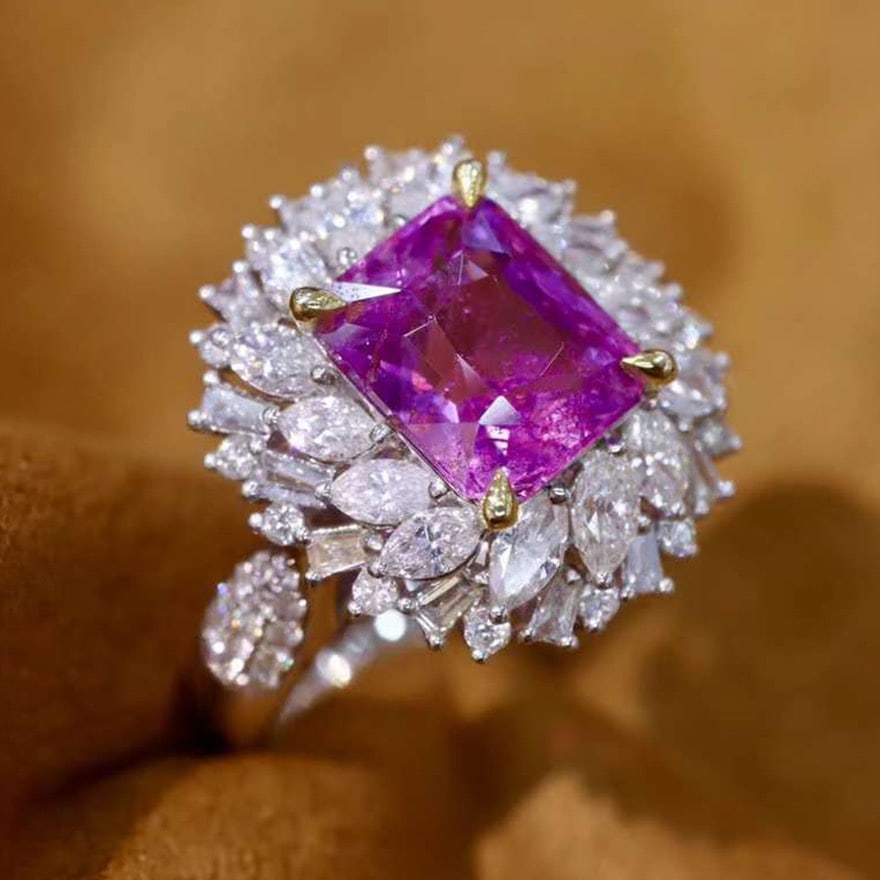 14k Gold 3.54 Ctw Natural Sapphire & Diamond Ring - 4