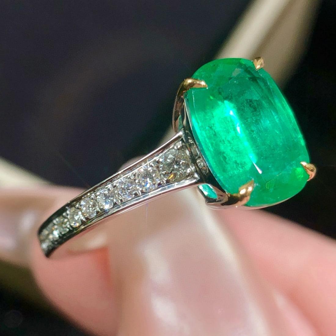 14k Gold 2.24 Ctw Natural Emerald & Diamond Ring - 5