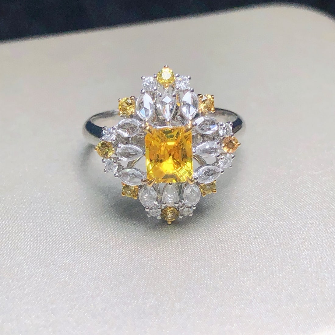 14k Gold 1.19 Ctw Natural Sapphire & Diamond Ring - 5