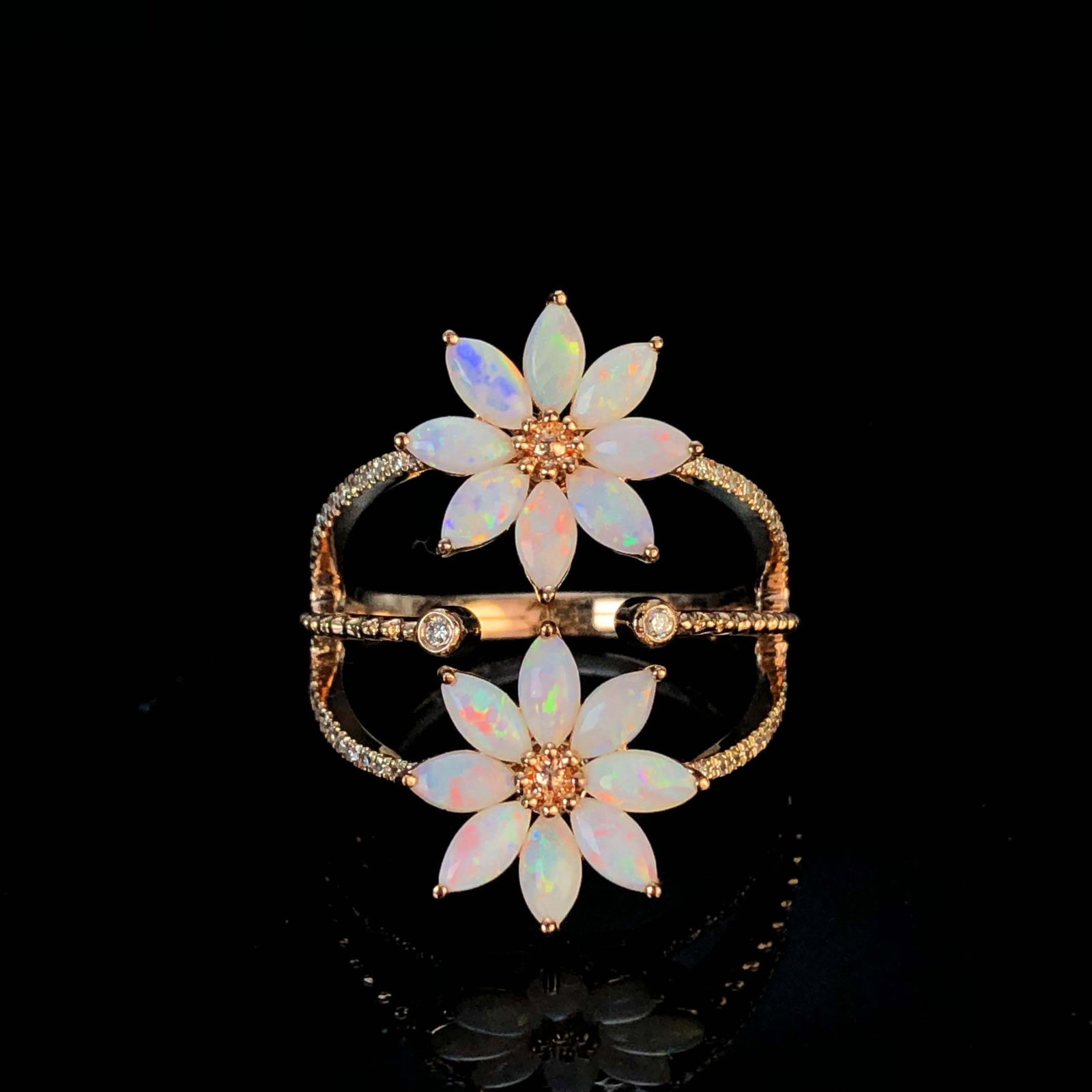 14k Gold 1.03 Ctw Natural Opal & Diamond Ring: Ref:230977220 // gold content:14k gold // ring size:7. 25us // // main gemstone:opal // shape:marquise // carat weight:0. 83ct // color:white // treatment:natural // // adjacent gemstone 2 : diamond /