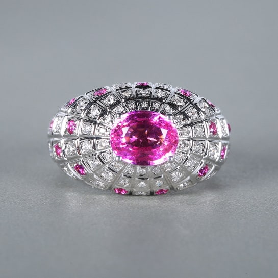 14k Gold 2.63 Ctw Natural Padparadscha Sapphire & Diamond Ring: Ref:230978028 // gold content:14k gold // ring size:7. 25us // // main gemstone:padparadscha sapphire // shape:oval // carat weight:2. 23ct // color:orangish pink // treatment:natural // // adjacent
