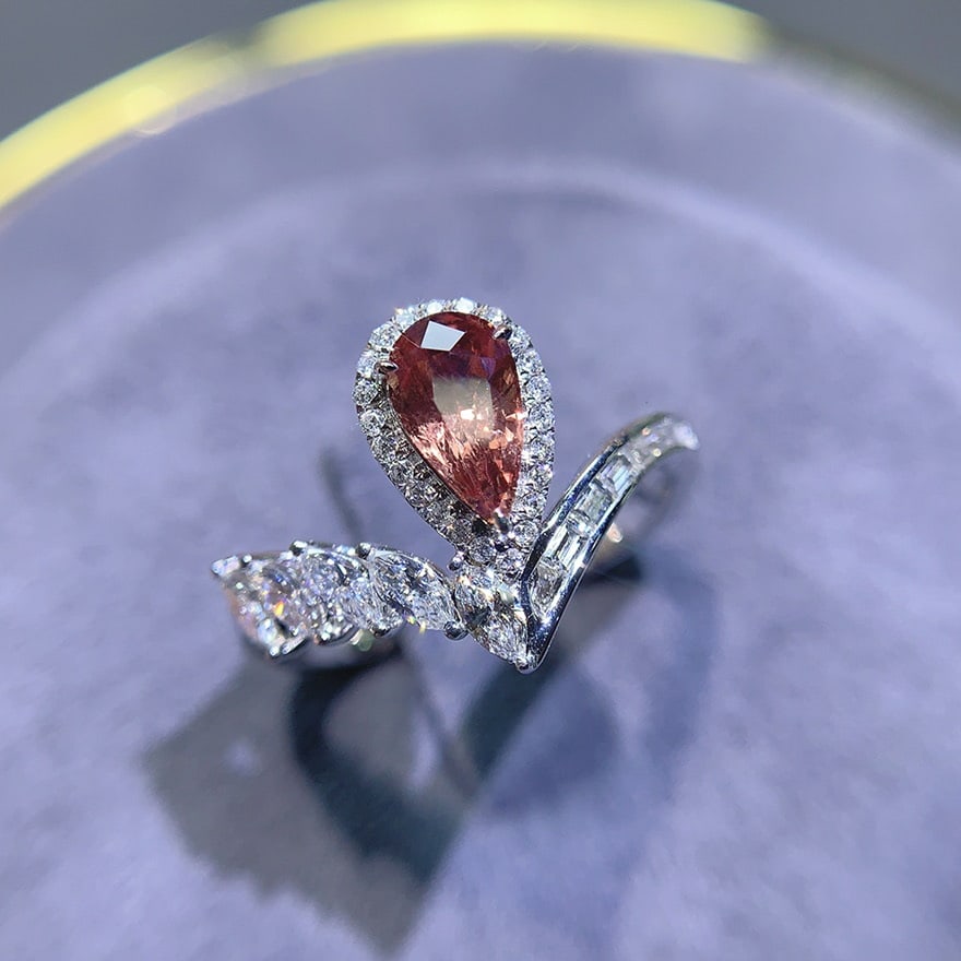 14k Gold 1.55 Ctw Natural Padparadscha Sapphire & Diamond Ring: Ref:230978138 // gold content:14k gold // ring size:7. 25us // // main gemstone:padparadscha sapphire // shape:pear // carat weight:1. 01ct // color:pinkish orange // treatment:natural // // adjacent
