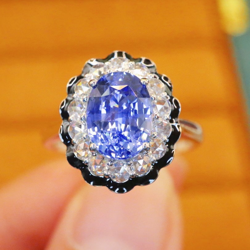 14k Gold 2.34 Ctw Natural Sapphire & Diamond Ring: Ref:230978166 // gold content:14k gold // ring size:7. 25us // // main gemstone:sapphire // shape:oval // carat weight:2. 01ct // color:cornflower blue // treatment:natural // // adjacent gemstone 2