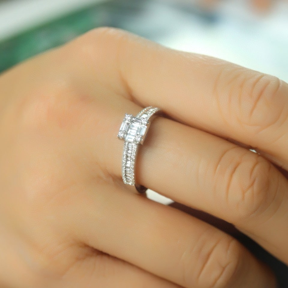 14k Gold 0.60 Ct Natural H Diamond Ring - 5