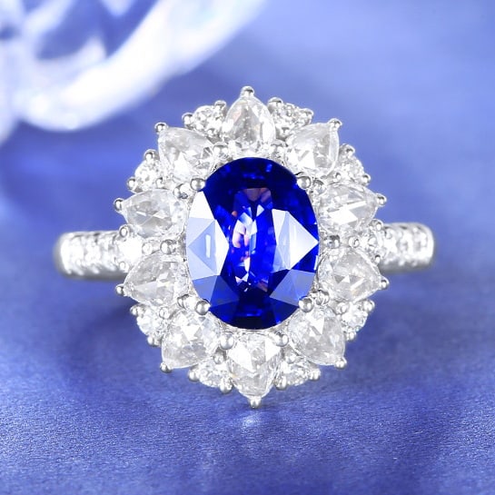 14k Gold 2.60 Ctw Natural Sapphire & Diamond Ring: Ref:230978230 // gold content:14k gold // ring size:7. 25us // // main gemstone:sapphire // shape:oval // carat weight:1. 57ct // color:blue // treatment:natural // // adjacent gemstone 2 : diamond