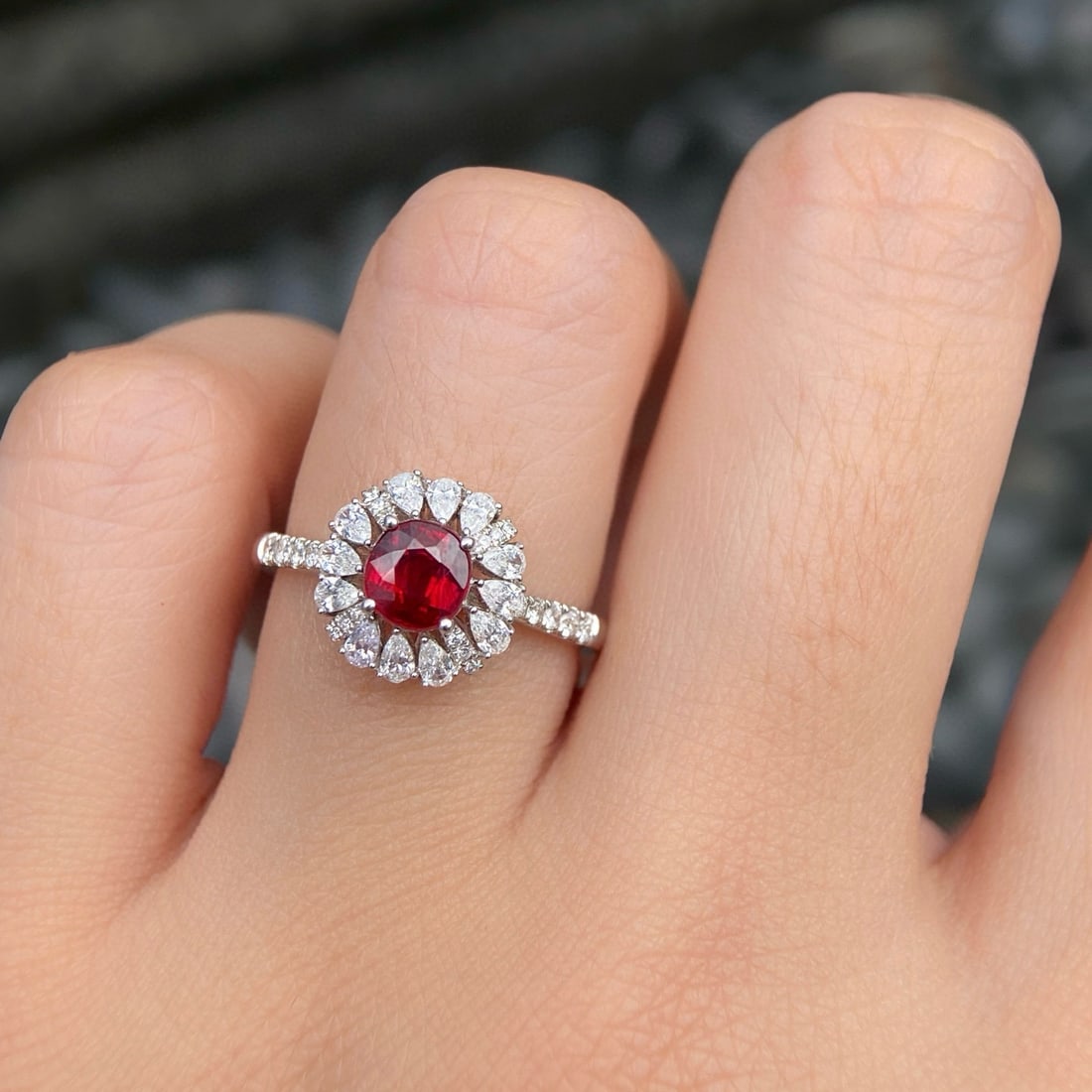14k Gold 1.53 Ctw Natural Ruby & Diamond Ring - 4