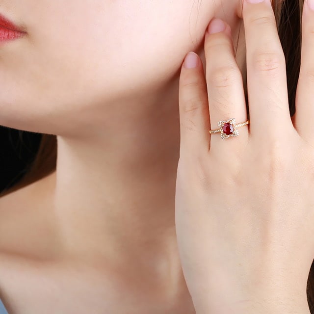 14k Gold 0.96 Ctw Natural Ruby & Diamond Ring - 6