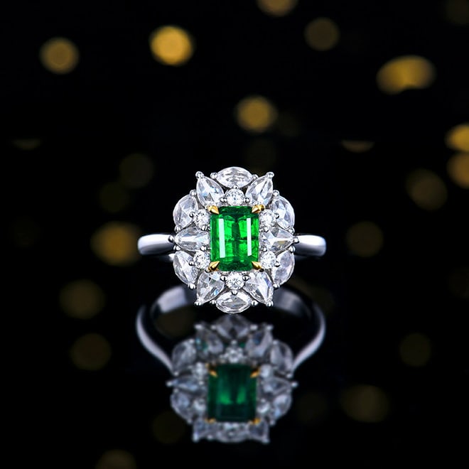 14k Gold 1.87 Ctw Vivid Green Natural Emerald & Diamond Ring/pendant( Without Chain ) - 2