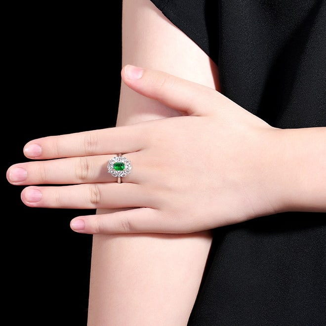 14k Gold 1.87 Ctw Vivid Green Natural Emerald & Diamond Ring/pendant( Without Chain ) - 8