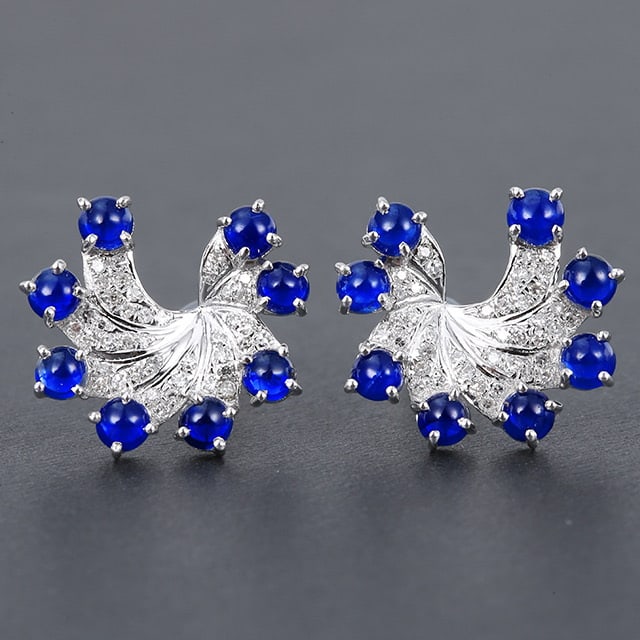 14k Gold 2.65 Ctw Vivid Blue Natural Sapphire & Diamond Earrings: Ref:230978308 // gold content:14k gold // main gemstone:sapphire // shape:round // carat weight:2. 42ct // color:vivid blue // treatment:natural // cut grade:g // // adjacent gemstone 2 : diamond //