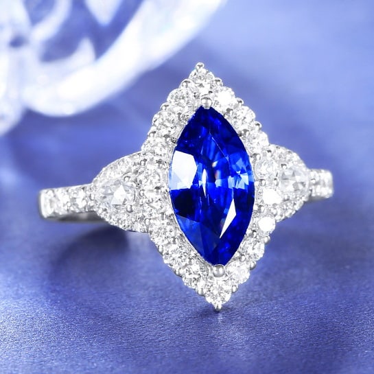 14k Gold 2.45 Ctw Natural Sapphire & Diamond Ring - 3
