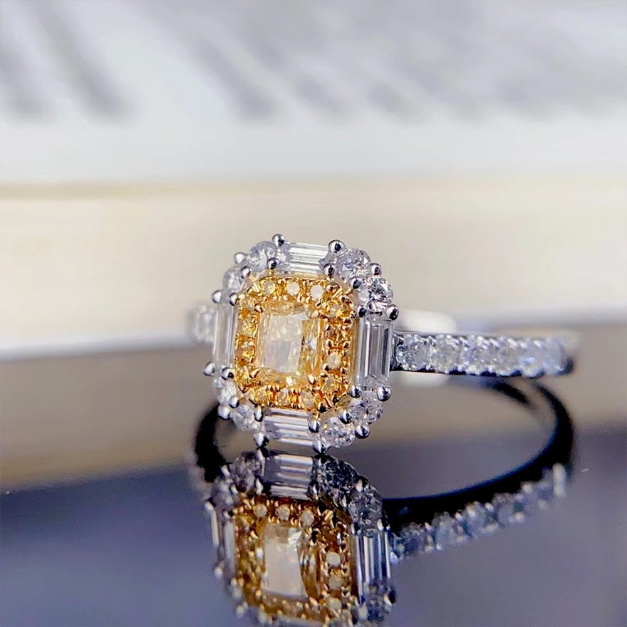 14k Gold 0.65 Ctw Natural Yellow Diamond & Diamond Ring - 3