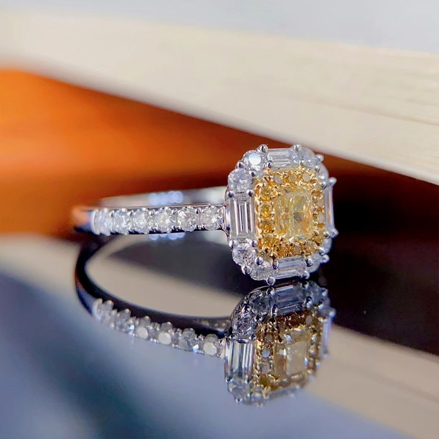 14k Gold 0.65 Ctw Natural Yellow Diamond & Diamond Ring - 5