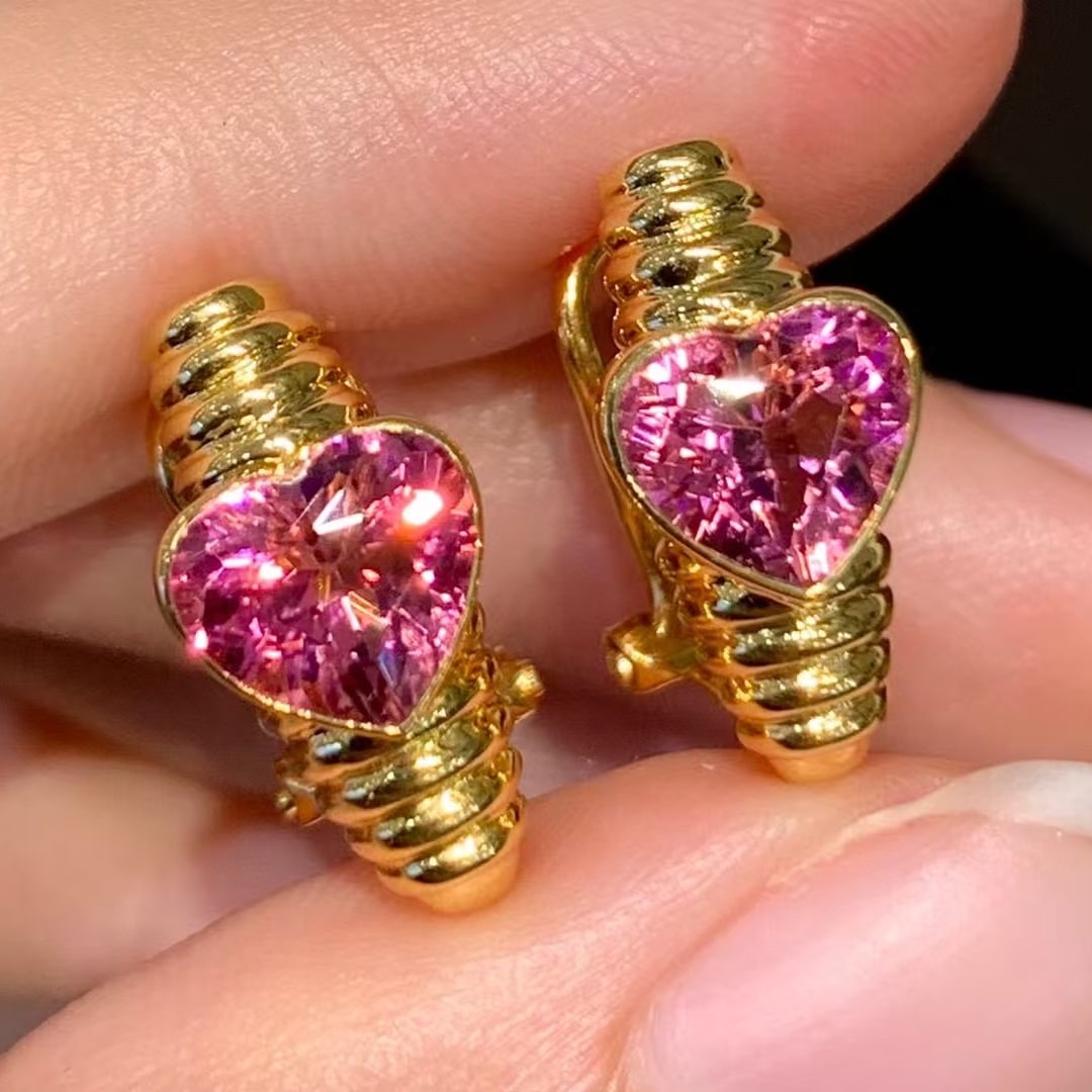 14k Gold 2.4 Ct Natural Tourmaline Earrings: Ref:230978389 // gold content:14k gold // main gemstone:tourmaline // shape:heart // carat weight:2. 4ct // color:pink // treatment:natural //