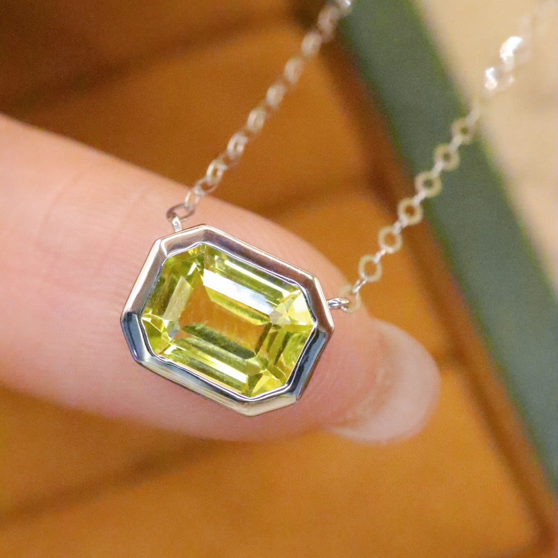14k Gold 1.49 Ct Natural Chrysoberyl Necklace - 2