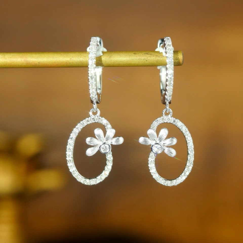 14k Gold 0.40 Ct Natural H Diamond Earrings: Ref:230978438 // gold content:14k gold // main gemstone:diamond // shape:round // carat weight:0. 40ct // clarity grade:vs-si // color:h // treatment:natural // cut grade:g //