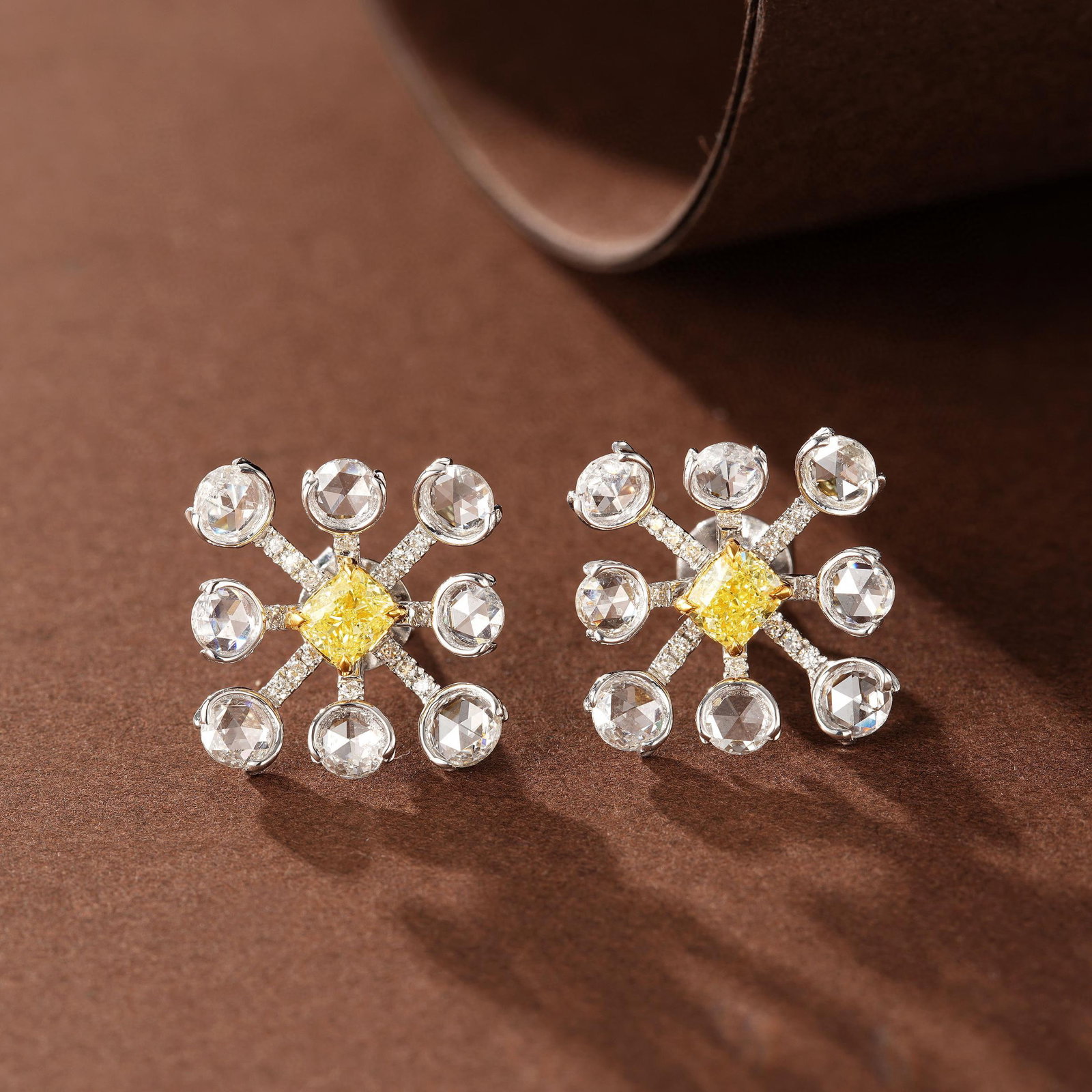 14k Gold 1.36 Ctw Natural Yellow Diamond & Diamond Earrings: Ref:230983003 // gold content:14k gold // main gemstone:yellow diamond // shape:cushion // carat weight:0. 44ct // color:yellow // treatment:natural // // adjacent gemstone 2 : diamond // shape:round 