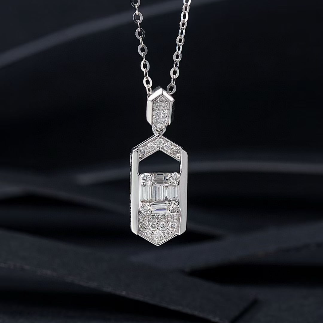 14k Gold 0.31 Ctw Natural H Diamond Pendant( Without Chain ): Ref:230983008 // gold content:14k gold // main gemstone:diamond // shape:baguette // carat weight:0. 13ct // clarity grade:vs-si // color:h // treatment:natural // // adjacent gemstone 2 : diamond //