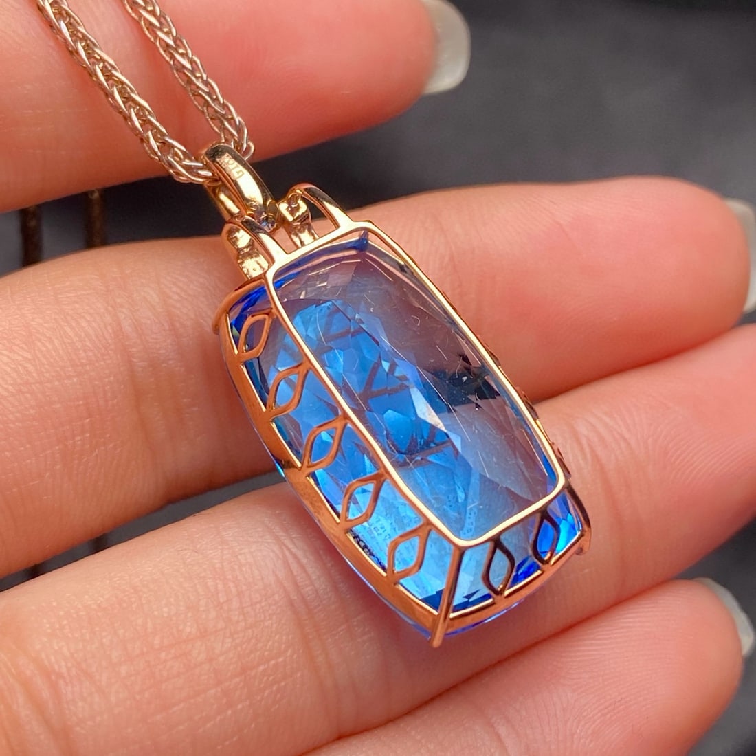 14k Gold 31.25 Ct Natural Topaz & Diamond Pendant( Without Chain ) - 5