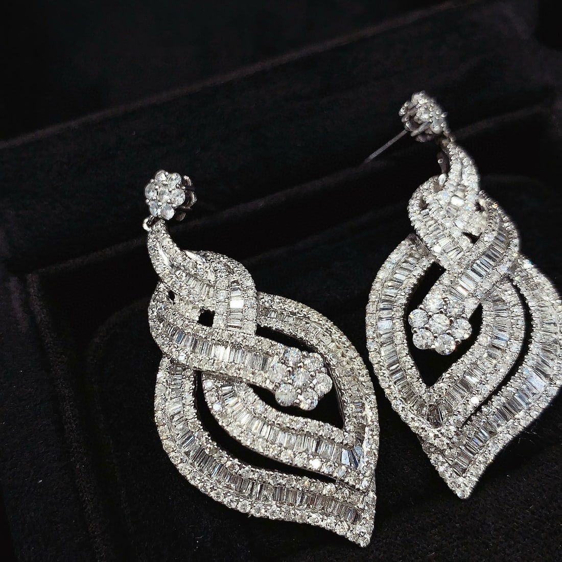 14k Gold 5 Ct Natural H Diamond Earrings - 2