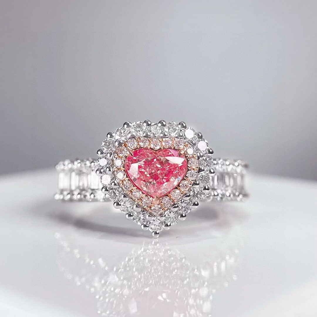 14k Gold 1.20 Ctw Natural Pink Diamond & Diamond Ring: Ref:230983014 // gold content:14k gold // ring size:7. 25us // // main gemstone:pink diamond // shape:heart // carat weight:0. 52ct // color:pink // treatment:natural // // adjacent gemstone 2 : diamo