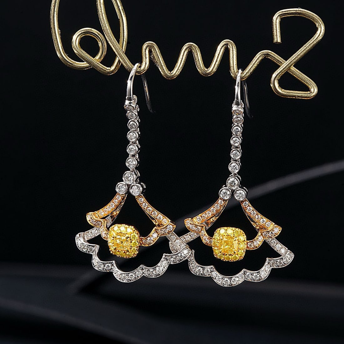 14k Gold 0.89 Ctw Natural Yellow Diamond & Diamond Earrings - 3