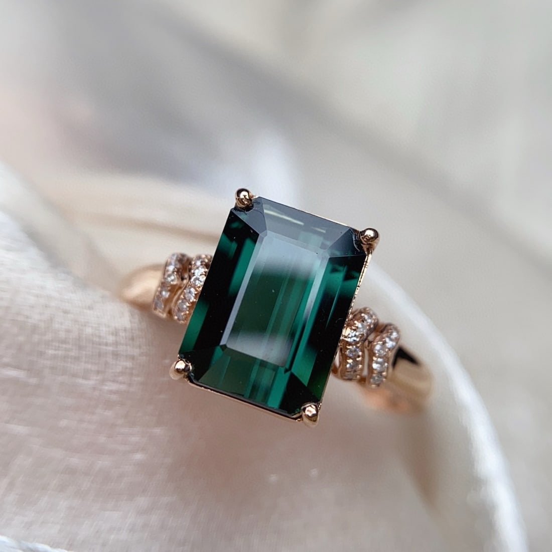 14k Gold 2.70 Ct Natural Tourmaline & Diamond Ring - 2
