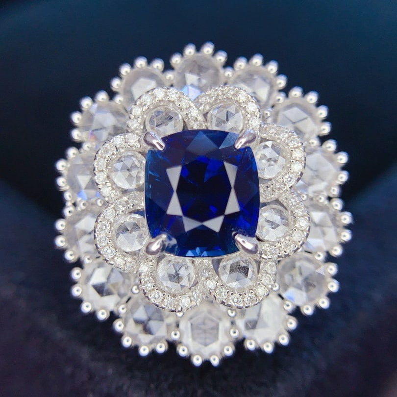 14k Gold 6.07 Ctw Natural Sapphire & Diamond Ring/pendant( Without Chain ): Ref:230983038 // gold content:14k gold // ring size:7. 25us // // main gemstone:sapphire // shape:cushion // carat weight:3. 56ct // color:royal blue // treatment:natural // // adjacent gemstone 2 : d