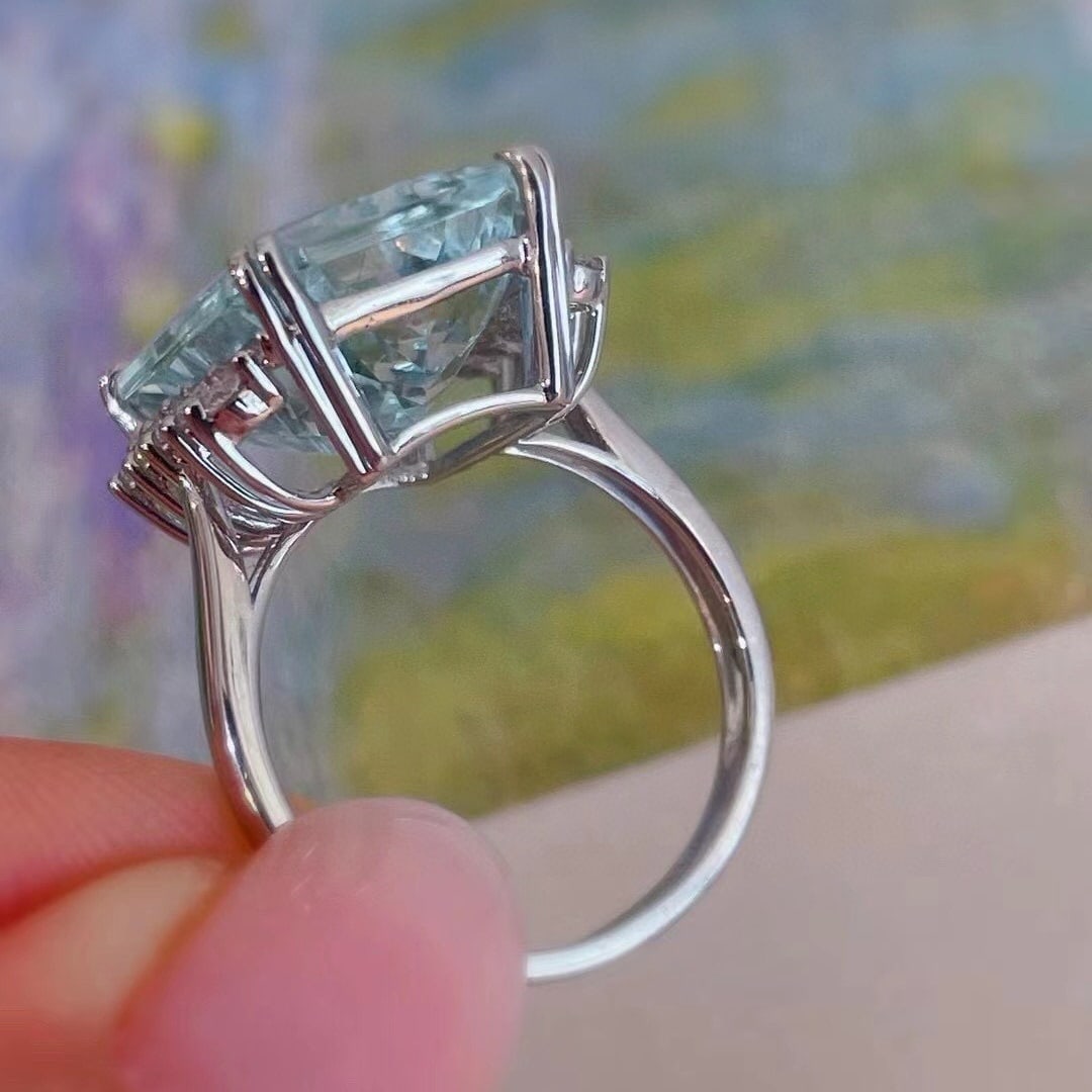 14k Gold 11.00 Ct Natural Aquamarine & Diamond Ring - 2