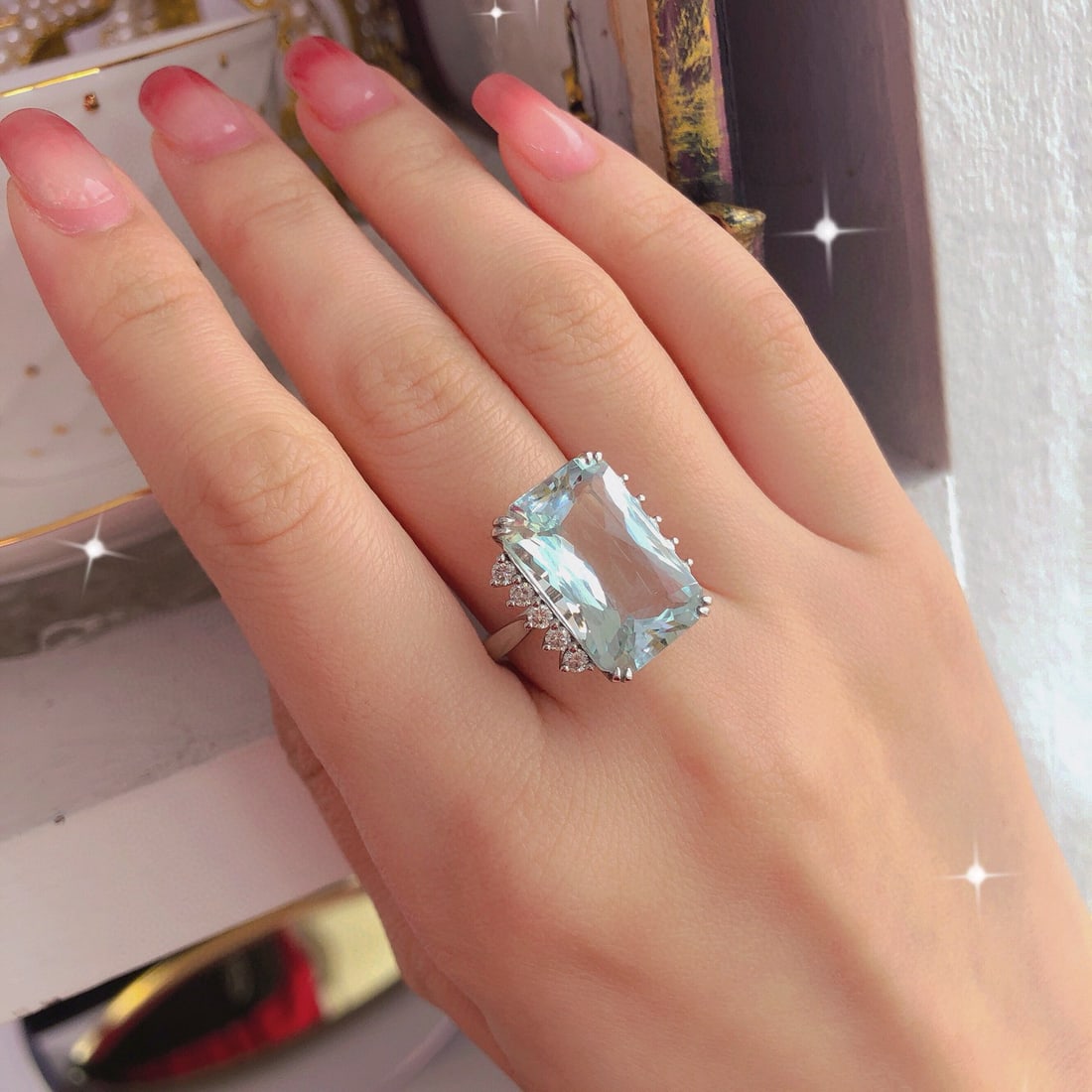 14k Gold 11.00 Ct Natural Aquamarine & Diamond Ring - 5