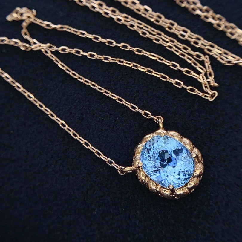 14k Gold 1.8 Ct Natural Aquamarine Necklace - 2