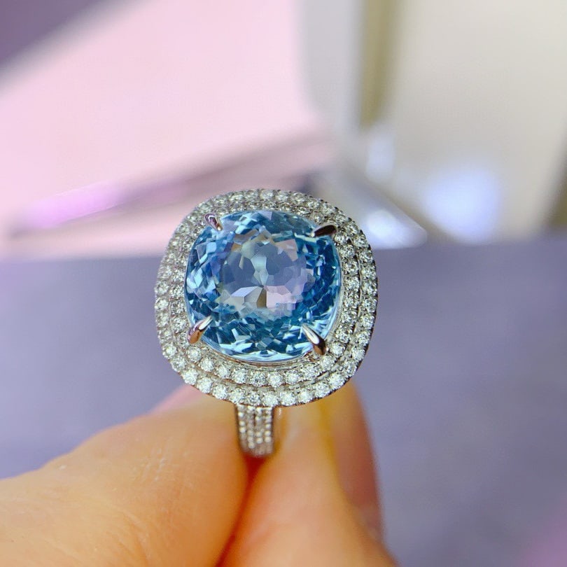 14k Gold 4.87 Ctw Natural Aquamarine & Diamond Ring - 3