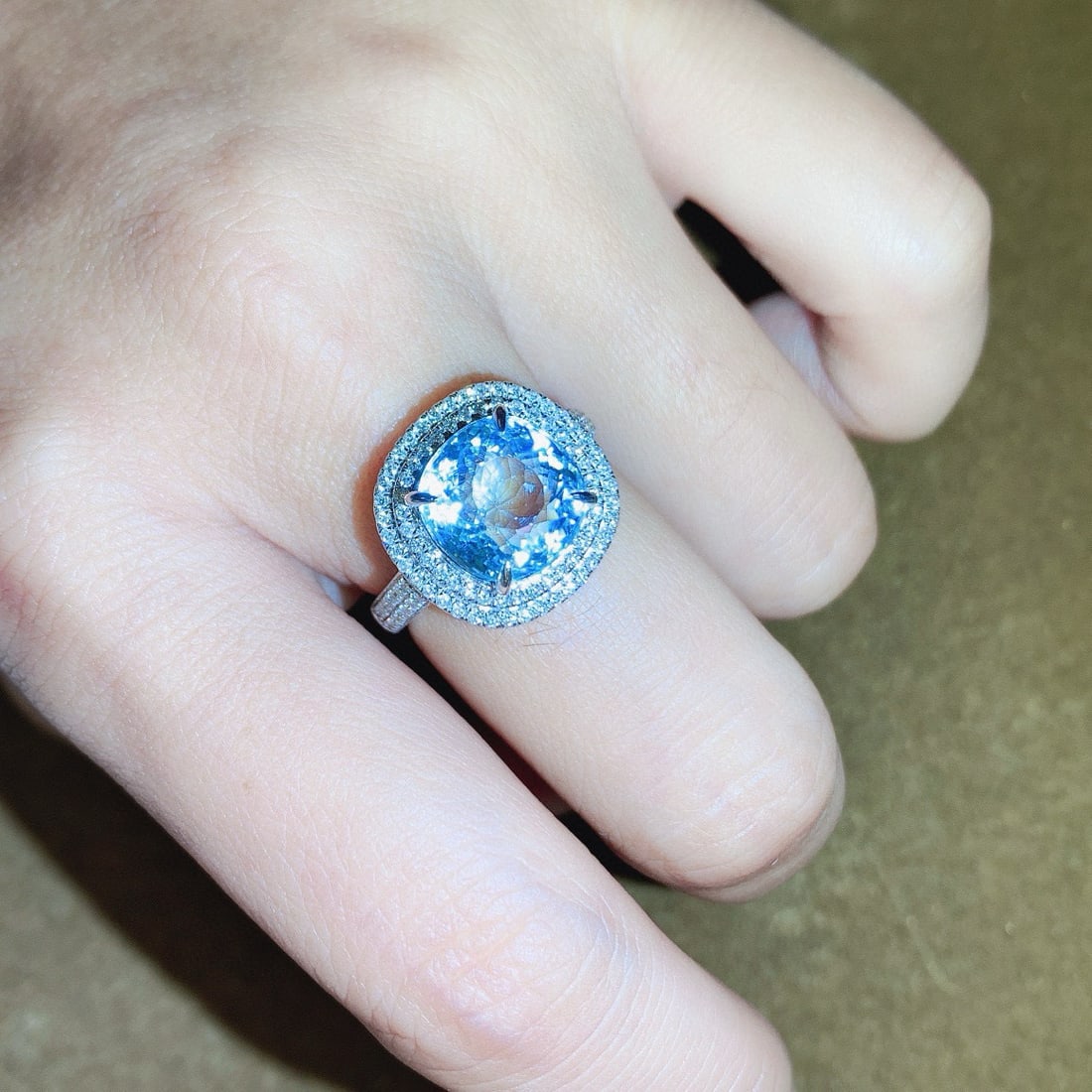 14k Gold 4.87 Ctw Natural Aquamarine & Diamond Ring - 5
