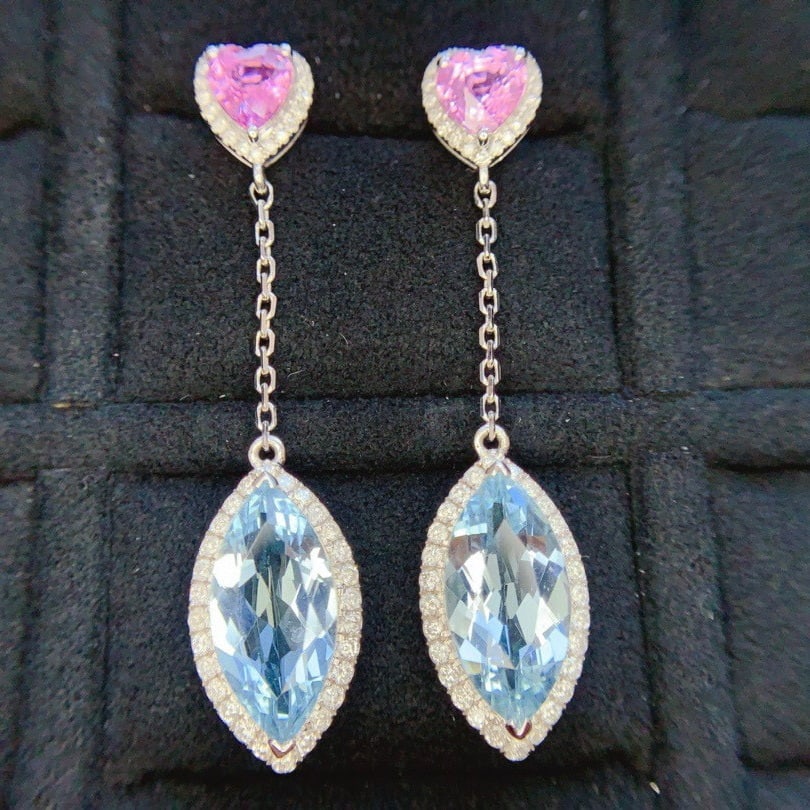 14k Gold 7.70 Ctw Natural Aquamarine & Diamond Earrings: Ref:230983073 // gold content:14k gold // main gemstone:aquamarine // shape:marquise // carat weight:7. 2ct // color:blue // treatment:natural // // adjacent gemstone 2 : diamond // shape:round // car