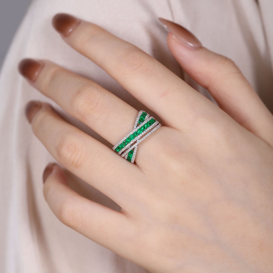 14k Gold 1.15 Ctw Vivid Green Natural Emerald & Diamond Ring - 3