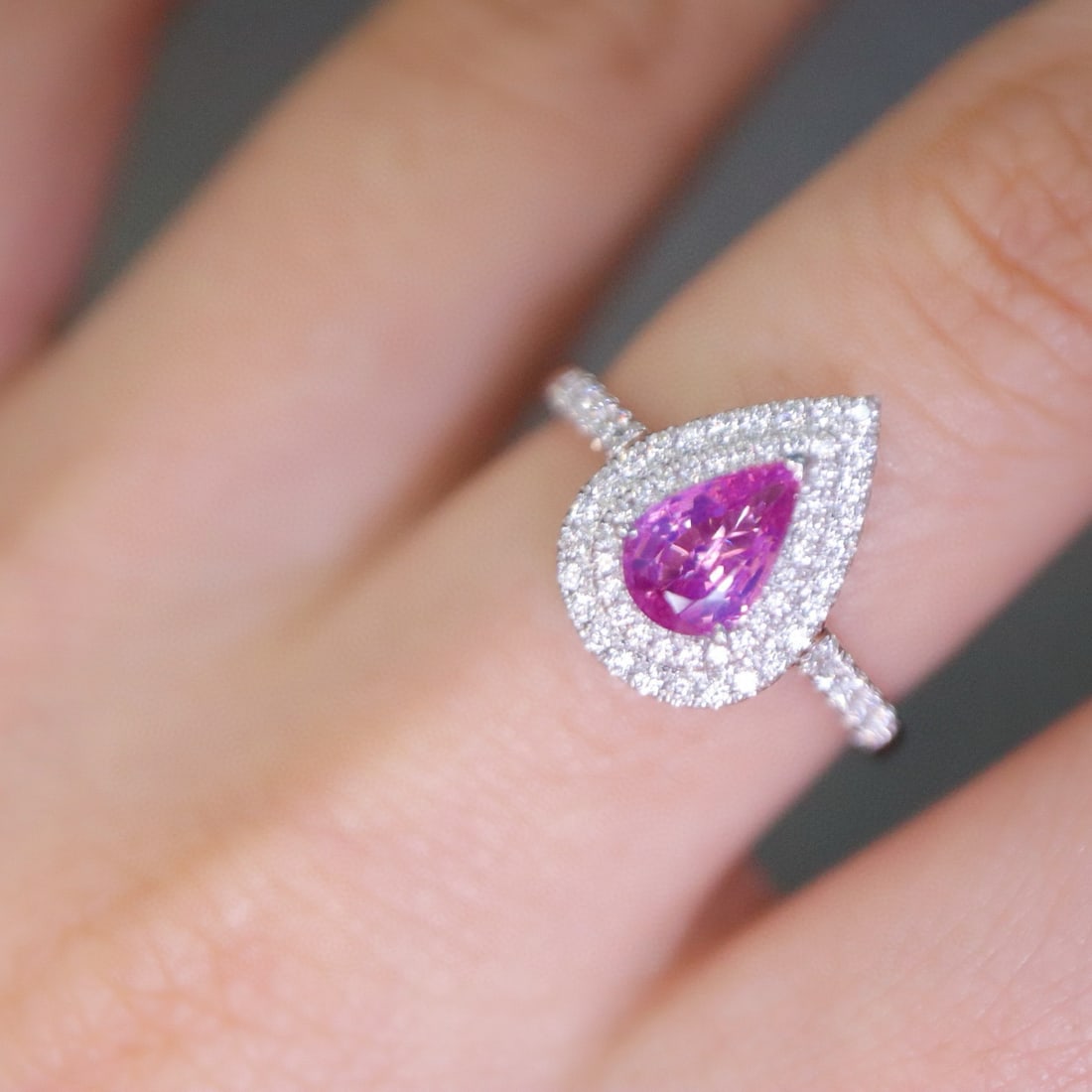 14k Gold 1.20 Ctw Natural Padparadscha Sapphire & Diamond Ring - 2