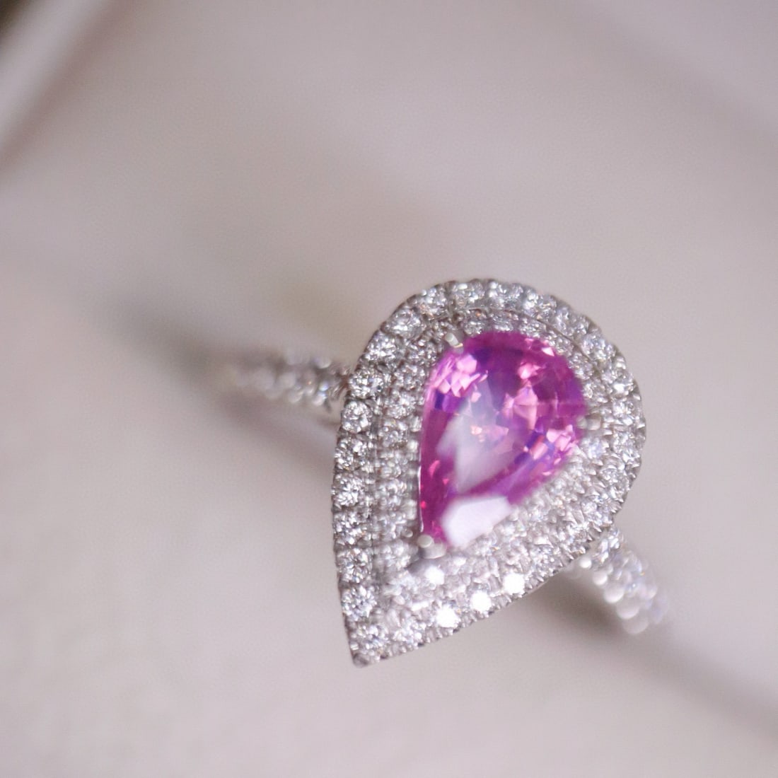 14k Gold 1.20 Ctw Natural Padparadscha Sapphire & Diamond Ring - 5