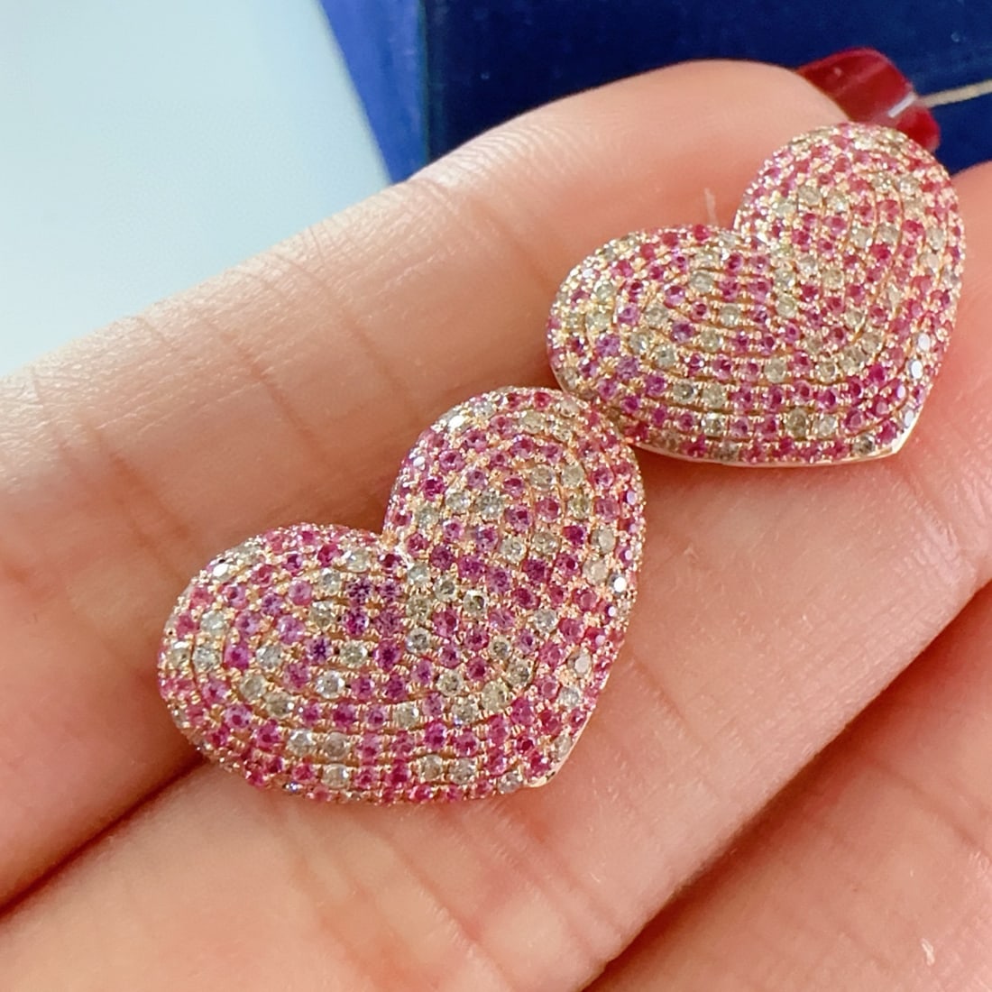 14k Gold 1.48 Ctw Natural Sapphire & Diamond Earrings: Ref:230983113 // gold content:14k gold // main gemstone:sapphire // shape:round // carat weight:1ct // color:pink // treatment:natural // cut grade:g // // adjacent gemstone 2 : diamond //