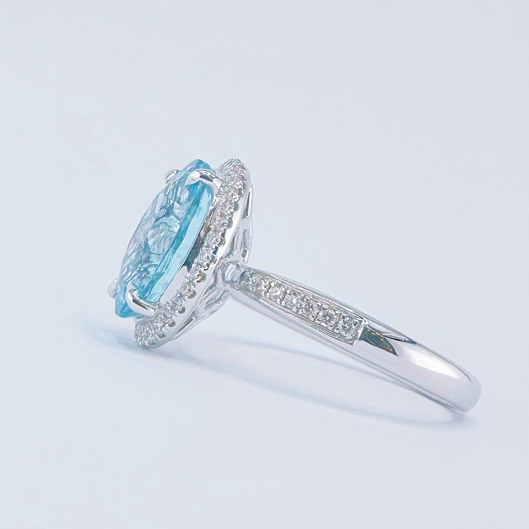 14k Gold 3.63 Ctw Natural Aquamarine & Diamond Ring - 2