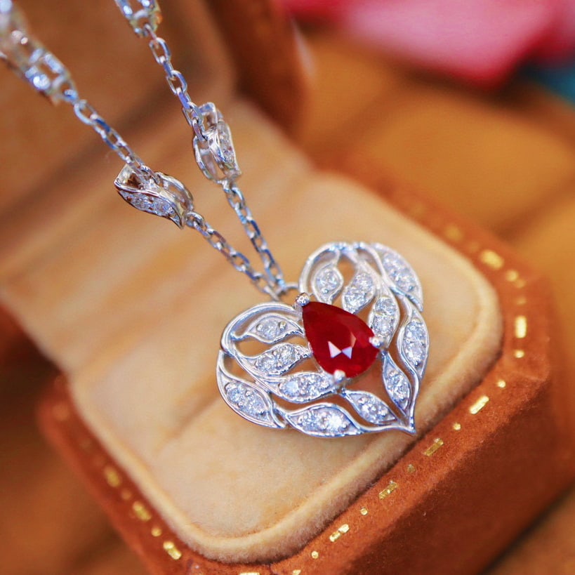 14k Gold 0.94 Ctw Vivid Red Natural Ruby & Diamond Necklace - 2