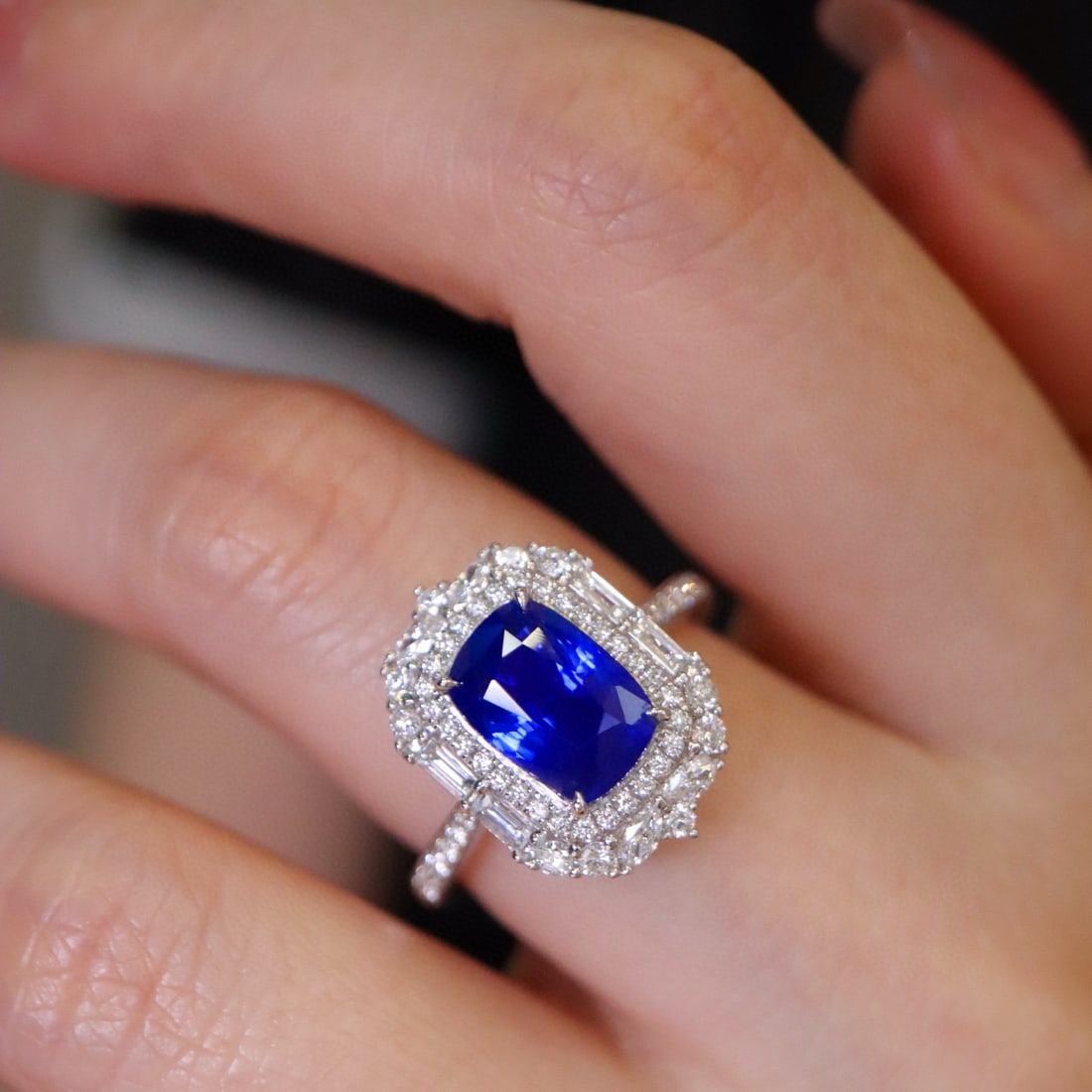 14k Gold 3.22 Ctw Natural Sapphire & Diamond Ring (1 of 7)