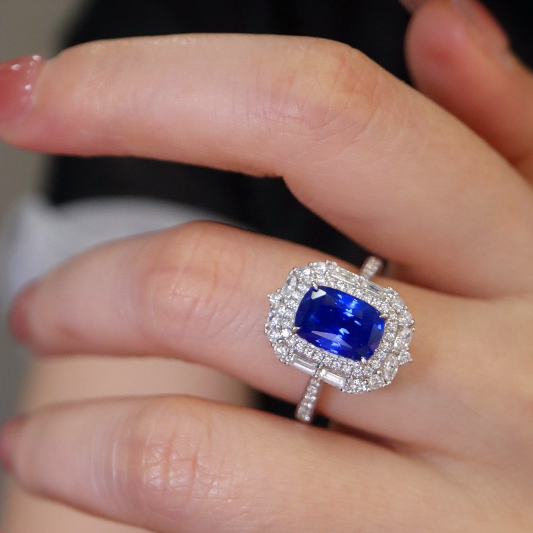 14k Gold 3.22 Ctw Natural Sapphire & Diamond Ring - 2