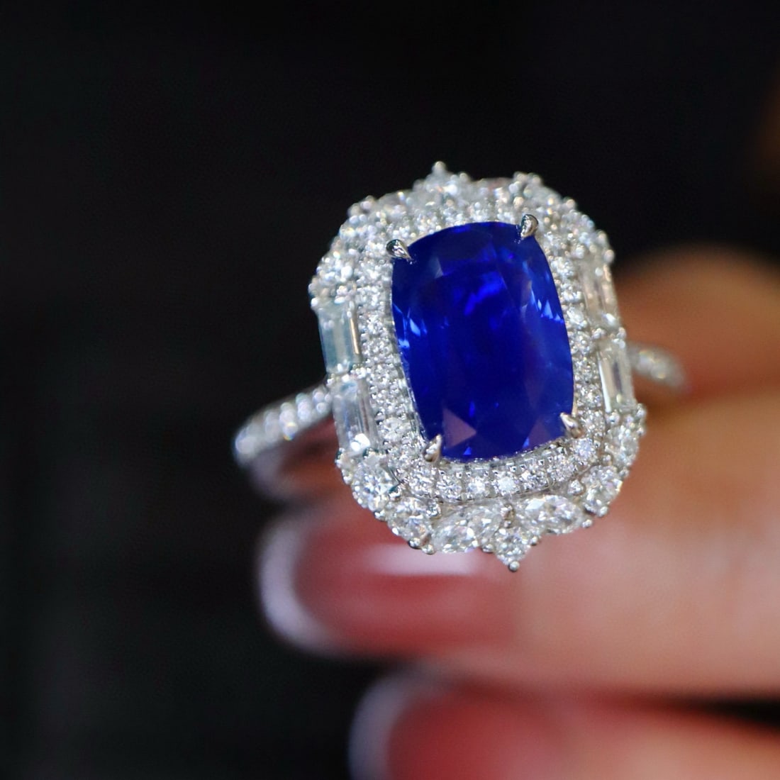 14k Gold 3.22 Ctw Natural Sapphire & Diamond Ring - 6