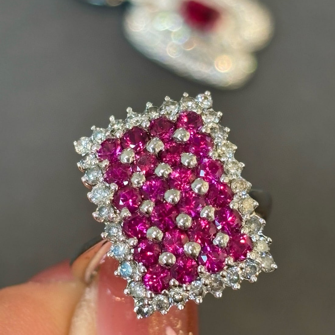 14k Gold 2.07 Ctw Natural Ruby & Diamond Ring: Ref:230983133 // gold content:14k gold // ring size:7. 25us // // main gemstone:ruby // shape:round // carat weight:1. 47ct // color:red // treatment:natural // cut grade:g // // adjacent gemstone 2