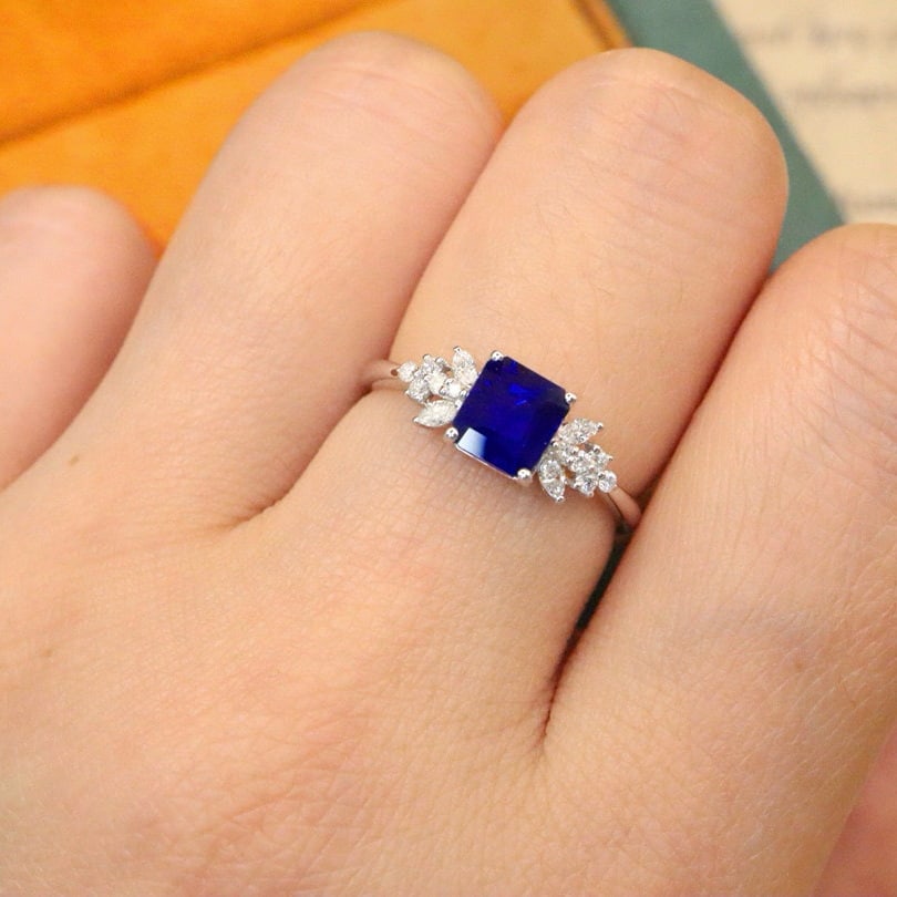 14k Gold 1.20 Ctw Natural Sapphire & Diamond Ring - 4